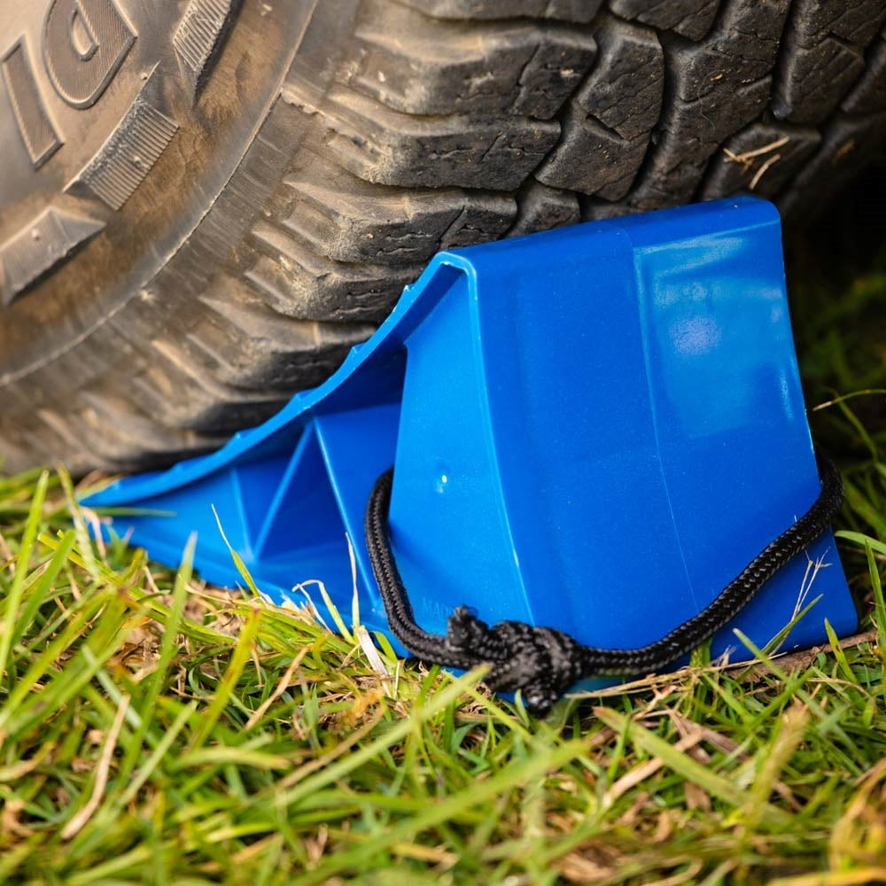 COMPANION CARAVAN WHEEL CHOCK 2 PACK