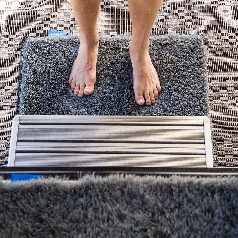 COMPANION DUST OFF MAT MEDIUM 65CMX50CM