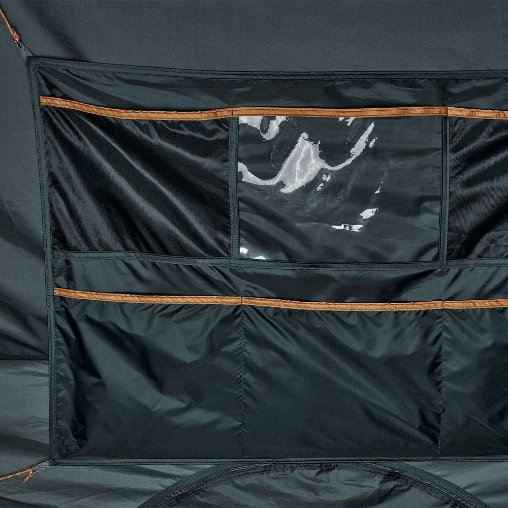 OZTRAIL FAST FRAME BLOCKOUT LUMOS TENT 6 PERSON