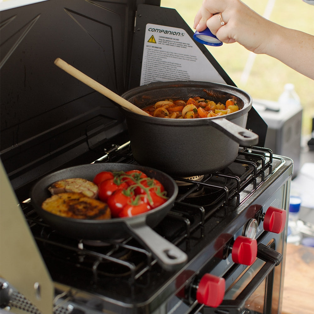 CAMPFIRE SAUCEPAN WITH SKILLET LID
