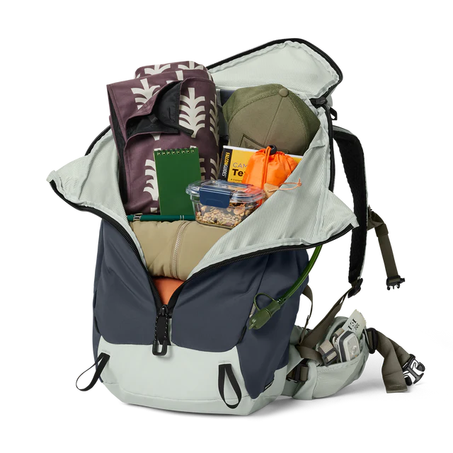 YETI SKALA 40L MENS HIKING PACK CLASSIC NAVY L/XL