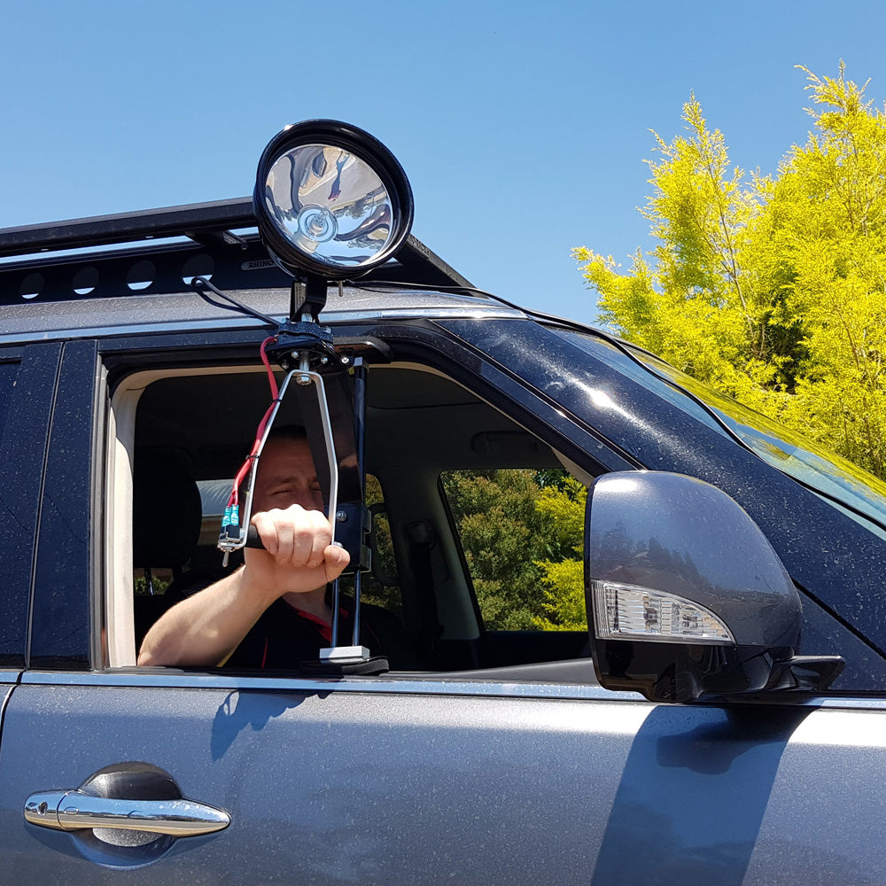 POWA BEAM POWA STRUT WINDOW SPOTLIGHT MOUNT WITH HANDLE RCWRX2