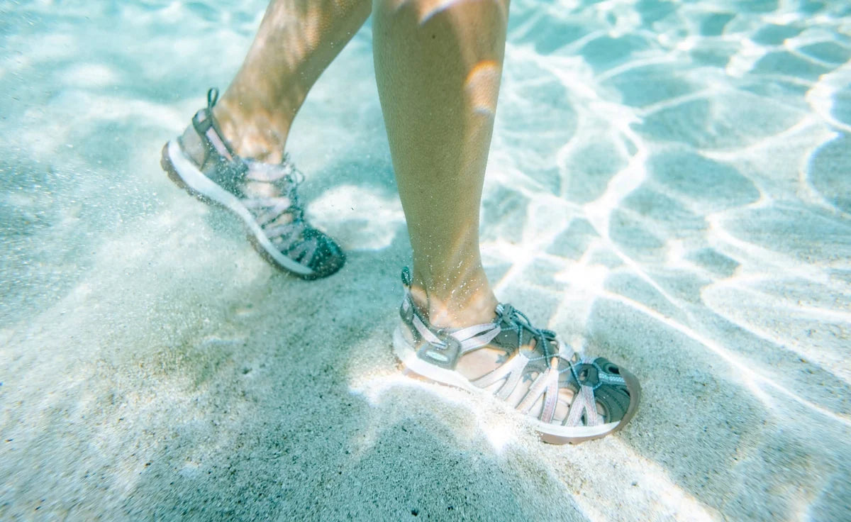 KEEN WHISPER SANDALS