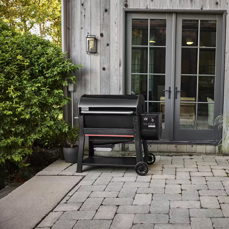WEBER SEARWOOD XL 600 PELLET BARBEQUE