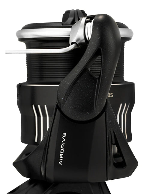 DAIWA 24 TD BLACK MQ SPINNING REEL