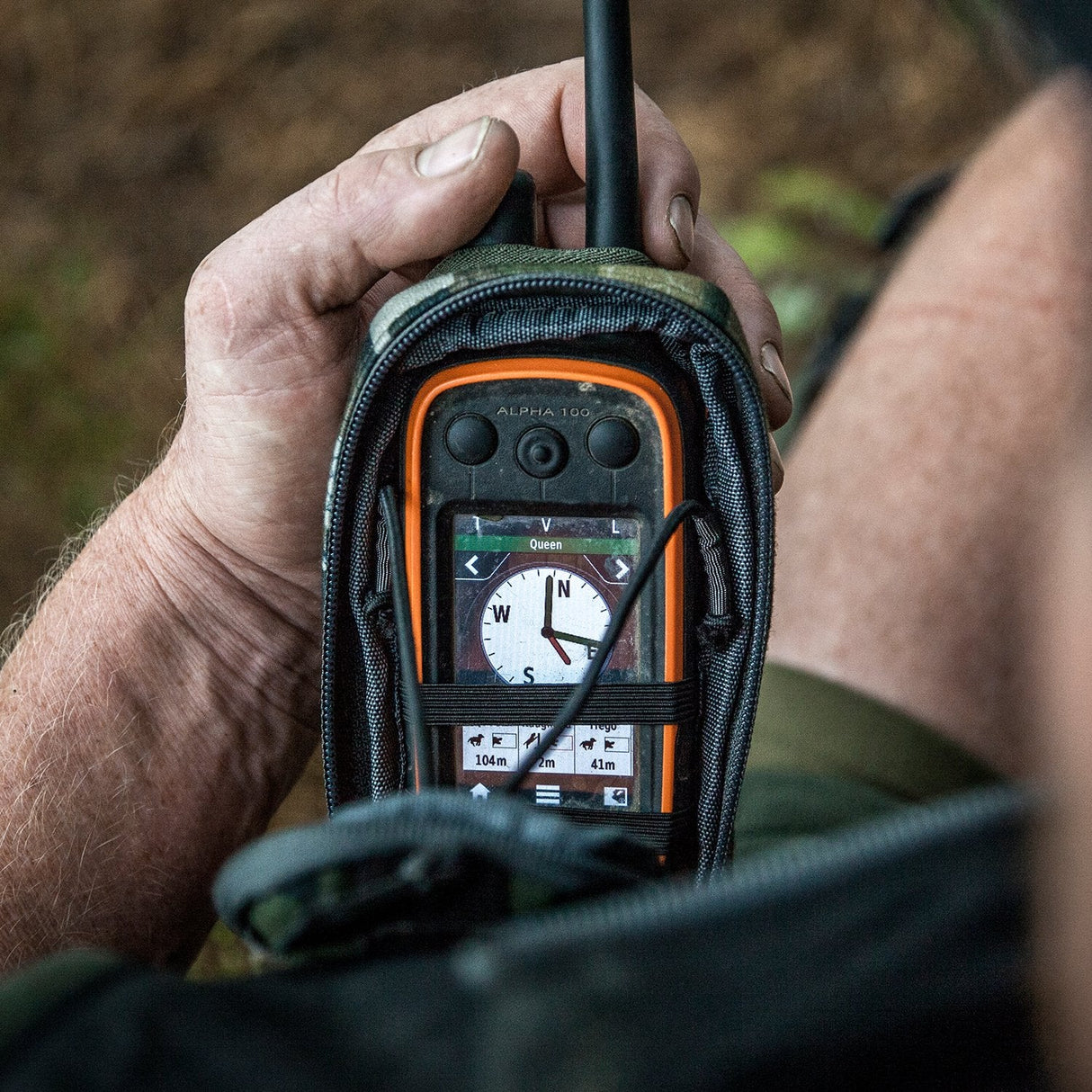 HUNTERS ELEMENT LATITUDE GPS POUCH GREEN