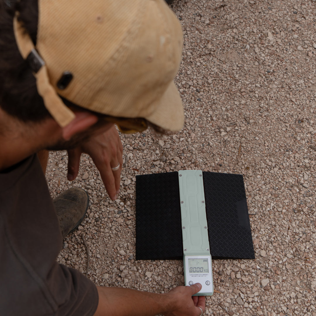 SUPEX CARAVAN DIGITAL WEIGHT SCALES
