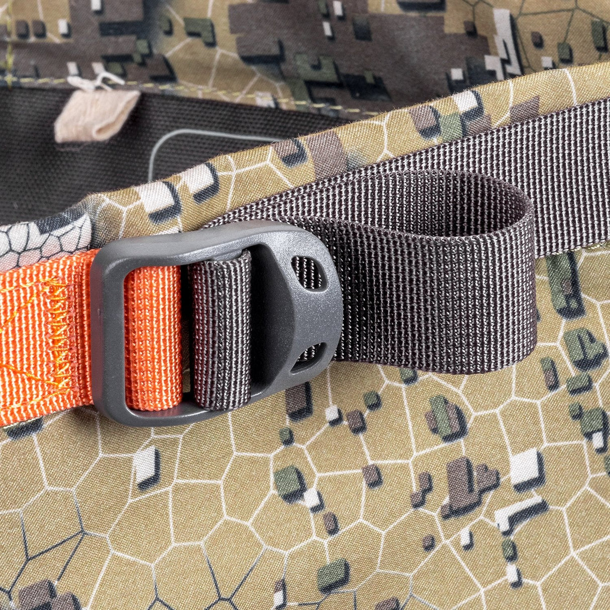 HUNTERS ELEMENT VENOM GAITER V2 DESOLVE VEIL