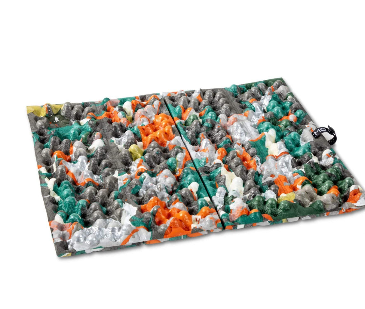 NEMO CHIPPER RECLIAMED CLOSED-CELL FOAM SEAT