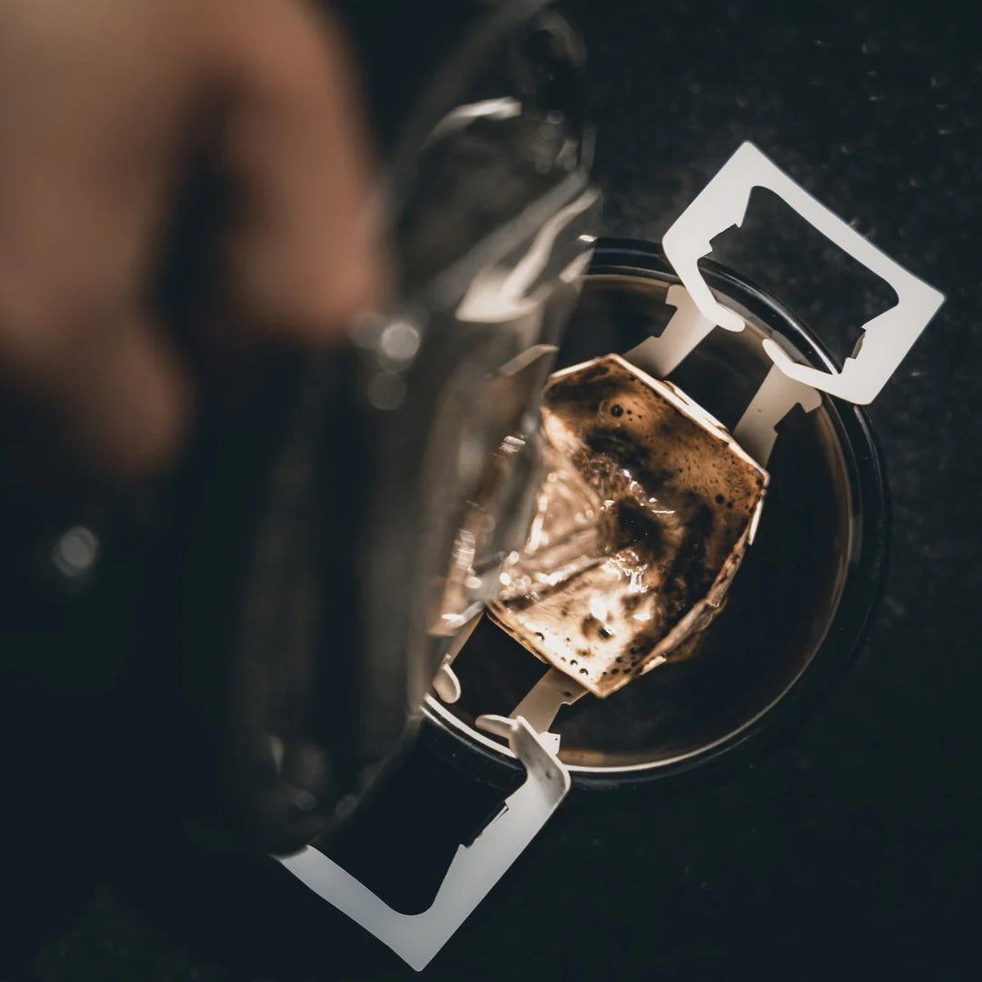 DOG & GUN COFFEE PRE LOADED DRIP FILTER COFFEE SAMBAR DARK ROAST - 15 PACKET